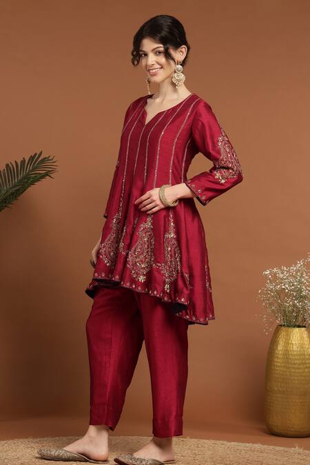 Buy Rirasa Red Silk Sequins, Embroidery Collared Panelled Asymmetric Kurta And Pant Set Buy_Rirasa_Red Silk Sequins, Embroidery Collared Panelled Asymmetric Kurta And Pant Set
