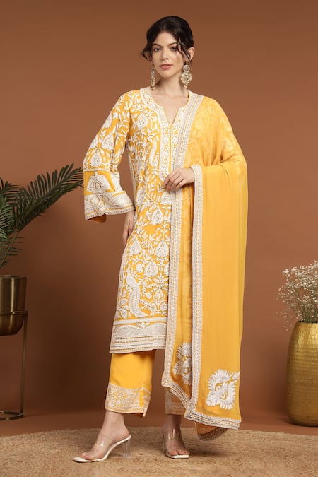 RIRASA Floral Bird Embroidered Kurta Set 