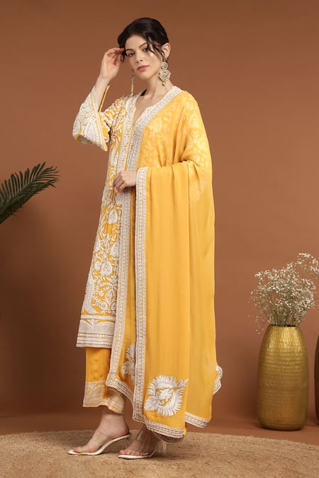 Shop_Rirasa_Yellow Georgette Pearls, Embroidery Split V-neck Floral Bird Kurta Set _Online_at_Aza_Fashions