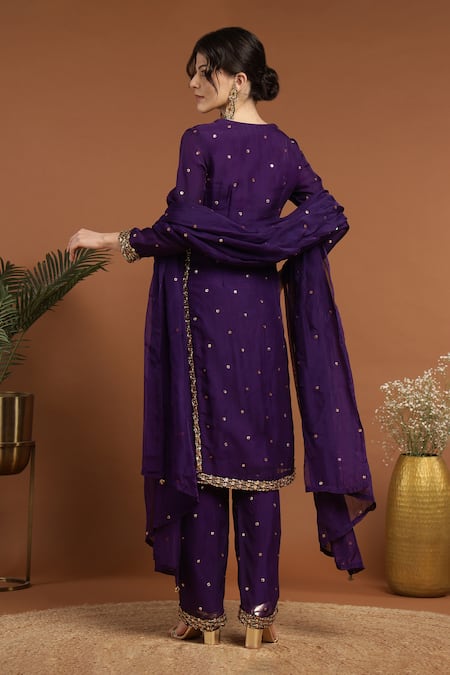 Rirasa Spluttered Bead & Sequin Embellished Kurta Pant Set 