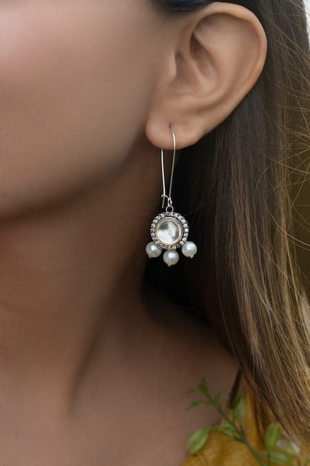 Do Taara Victorian Polki Pearl Drop Earrings 