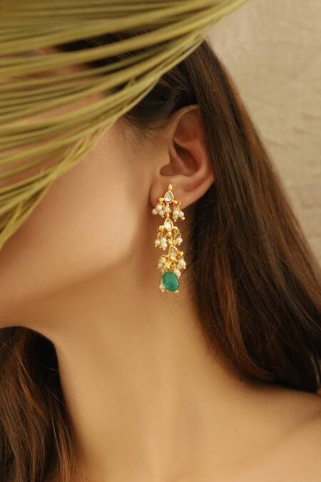 Do Taara Green Pearls, Stones Clover Bloom Kundan Embellished Danglers Online at Aza Fashions Do Taara_Green Pearls, Stones Clover Bloom Kundan Embellished Danglers _Online_at_Aza_Fashions