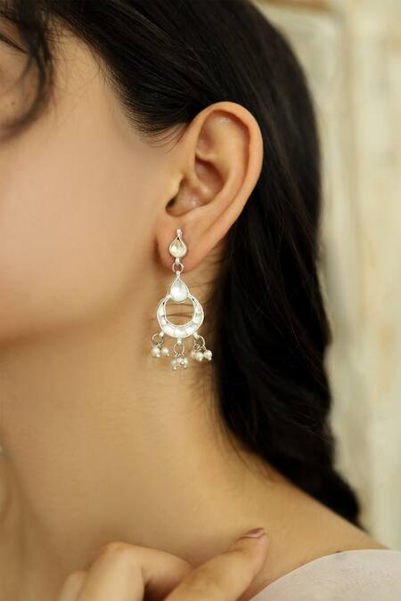 Buy Do Taara Silver Plated Pearls, Gota Patti Chand Noor Kundan Embellished Chandbalis Online at Aza Fashions Buy_Do Taara_Silver Plated Pearls, Gota Patti Chand Noor Kundan Embellished Chandbalis _Online_at_Aza_Fashions