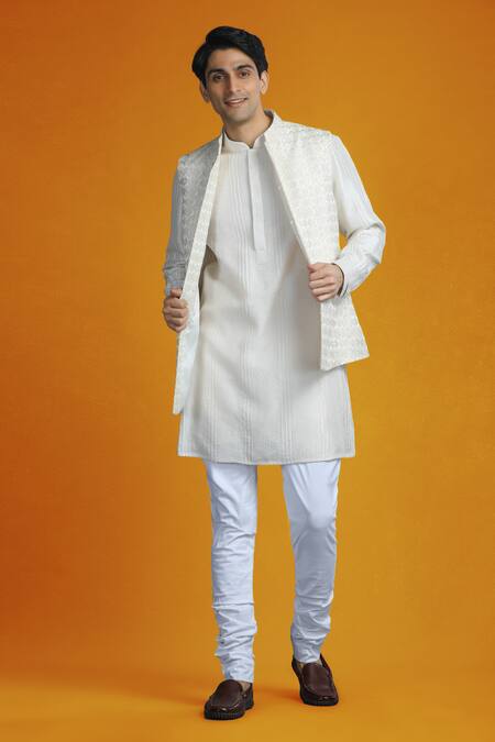 Shop Char Chaand Ivory Brocade Geometric Woven Bundi And Pintuck Kurta Online at Aza Fashions Shop_Char Chaand_Ivory Brocade Geometric Woven Bundi And Pintuck Kurta _Online_at_Aza_Fashions