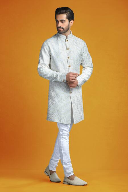 Buy Char Chaand Ivory Cotton Embroidery Floral Bundi And Kurta Set Online at Aza Fashions Buy_Char Chaand_Ivory Cotton Embroidery Floral Bundi And Kurta Set _Online_at_Aza_Fashions