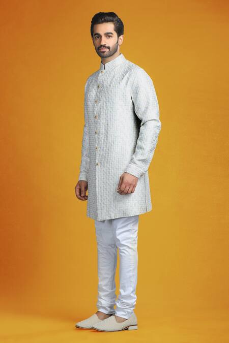 Shop Char Chaand Ivory Cotton Embroidery Floral Bundi And Kurta Set Online at Aza Fashions Shop_Char Chaand_Ivory Cotton Embroidery Floral Bundi And Kurta Set _Online_at_Aza_Fashions