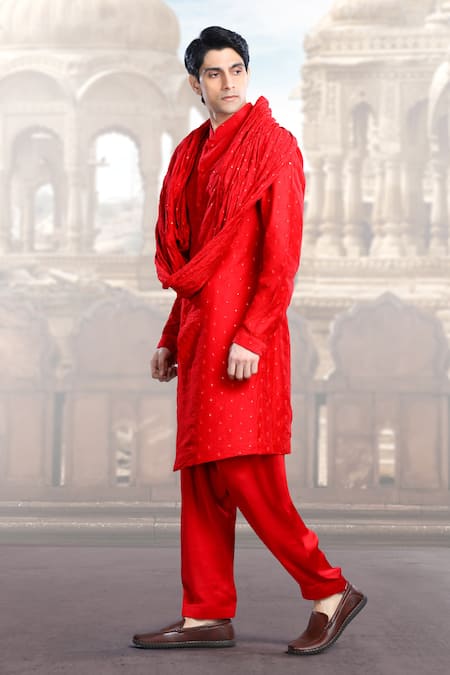 Char Chaand Red Cotton Sequins, Embroidery Floral Kurta Set Online at Aza Fashions Char Chaand_Red Cotton Sequins, Embroidery Floral Kurta Set _Online_at_Aza_Fashions