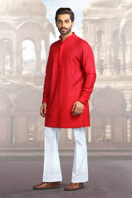 Char Chaand Red Silk Embroidery Geometric Kurta Online at Aza Fashions Char Chaand_Red Silk Embroidery Geometric Kurta _Online_at_Aza_Fashions