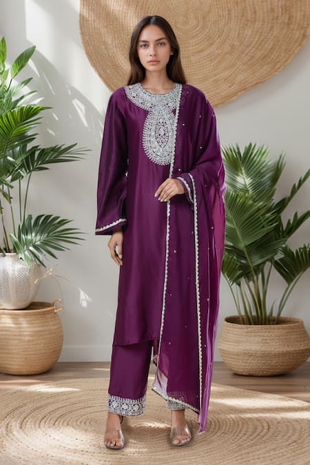 PAC FASHION CLOTHING Paisley Pattern Embroidered Kurta Pant Set 