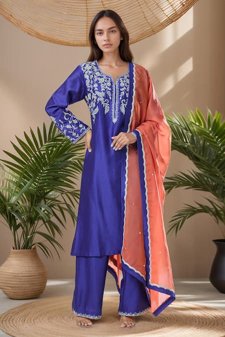 Samyukta Singhania Blue Kurta And Pant Pure Chanderi Embroidered Zari Notched-v Floral Jaal Set 