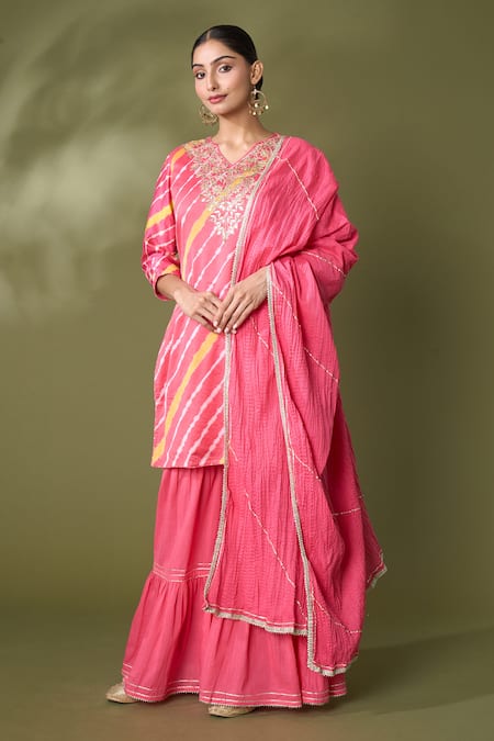 Buy Samyukta Singhania Peach Cotton, Silk Embroidery, Gota Patti Split Printed Kurta Sharara Set Buy_Samyukta Singhania_Peach Cotton, Silk Embroidery, Gota Patti Split Printed Kurta Sharara Set