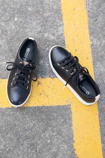 Shop_Vanilla Moon_Black Sine Leather Shoes_Online_at_Aza_Fashions