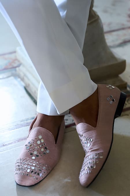 Buy_Seema Gujral_Rose Gold Silk, Cotton Mirrors Geometric Embroidered Jacket And Kurta Set _Online_at_Aza_Fashions