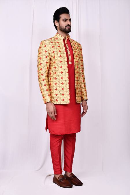 Buy_Arihant Rai Sinha_Gold Silk Embroidery Floral Quatrefoil Jacket Kurta Set 