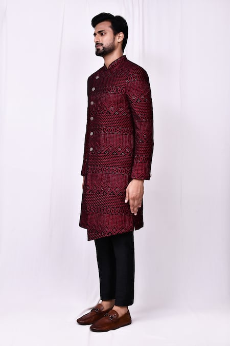 Arihant Rai Sinha_Red Velvet, Silk Sequins, Embroidery Thread Work Sherwani And Pant Set _at_Aza_Fashions