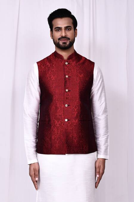 Arihant Rai Sinha_Maroon Jacquard, Silk Embroidery Floral Woven Bundi Kurta Set _at_Aza_Fashions