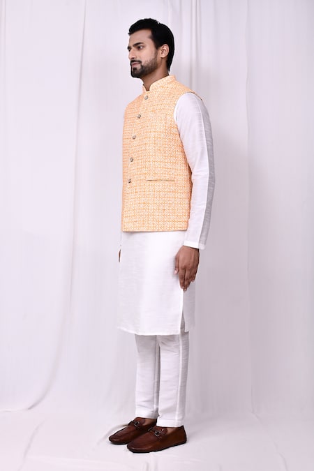 Arihant Rai Sinha_Orange Cotton, Silk Embroidery Geometric Jaal Bundi Kurta Set _at_Aza_Fashions