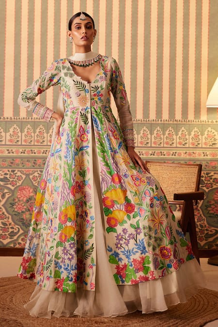 Buy_Pankti Chheda_Green Silk, Organza Sequins, Natural Bloom Hand Painted Jacket And Lehenga Set _Online_at_Aza_Fashions