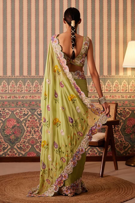 Pankti Chheda Paisley Bloom Cutwork Border Saree With Blouse 