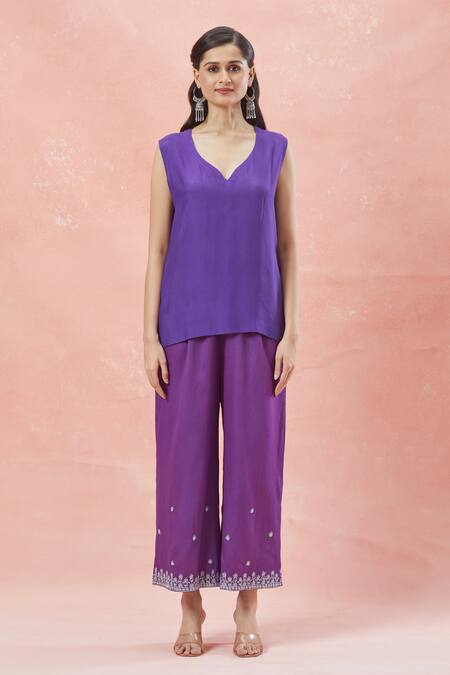 Shop_Rar Studio_Purple Chanderi Handloom Embroidery Dori Leaf Neck Bloom Kaftan Set 