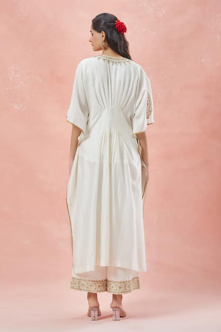 Rar Studio Ornate Bloom Aari Embroidered Kaftan Set 