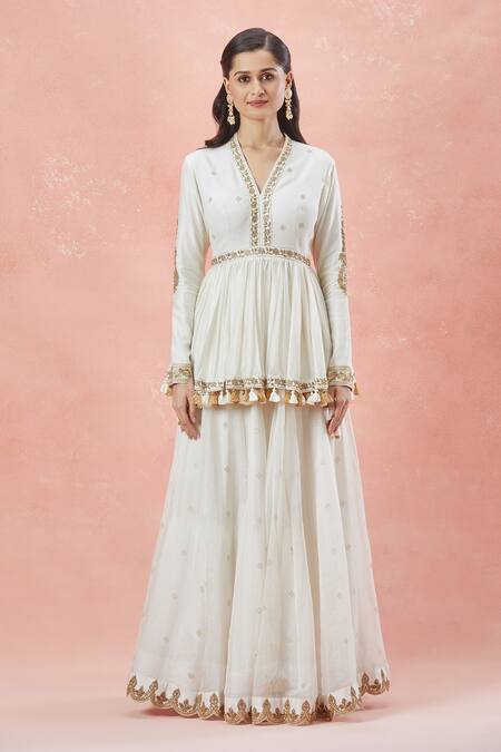 Buy_Rar Studio_Ivory Chanderi, Silk, Cotton Ornate Bloom Aari Peplum Kurti Gharara Set 
