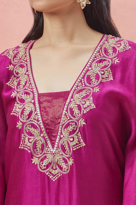 Rar Studio_Pink Chanderi Handloom Embroidery Aari V Neck Phool Kaftan Pant Set _Online_at_Aza_Fashions
