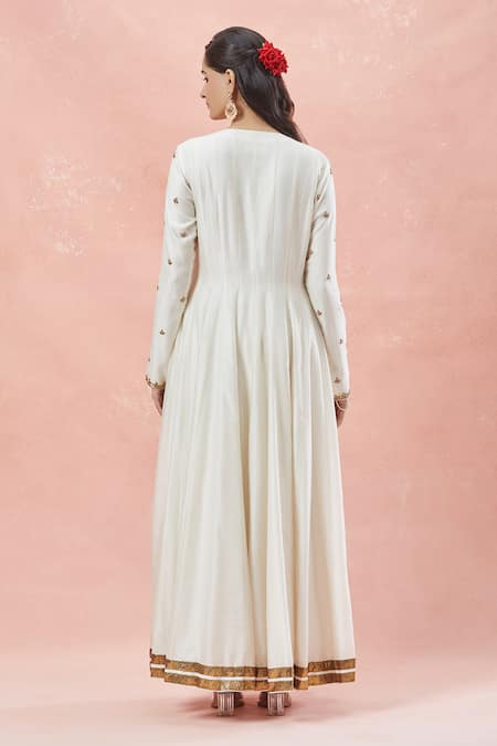 Rar Studio Clover Bloom Embroidered Anarkali Set 