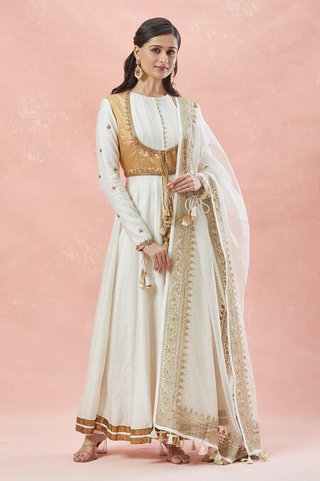 Buy_Rar Studio_Ivory , , Cotton, Tassels, Clover Bloom Anarkali Set 