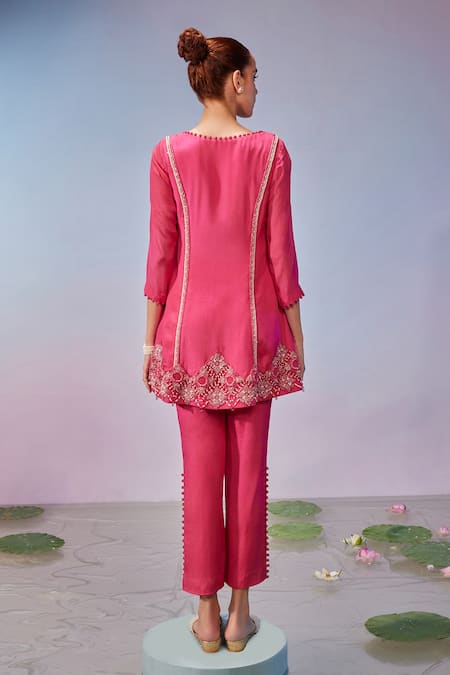 Shop_Mukta Sabharwal_Pink Georgette Beads, Stones Round Neck Hand Embroidered Kurta Pant Set _at_Aza_Fashions
