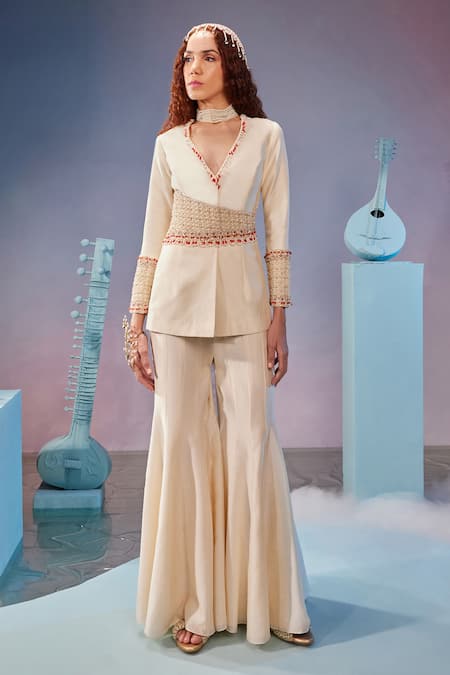 Mukta Sabharwal Chanderi Silk Hand Embroidered Blazer With Pant 