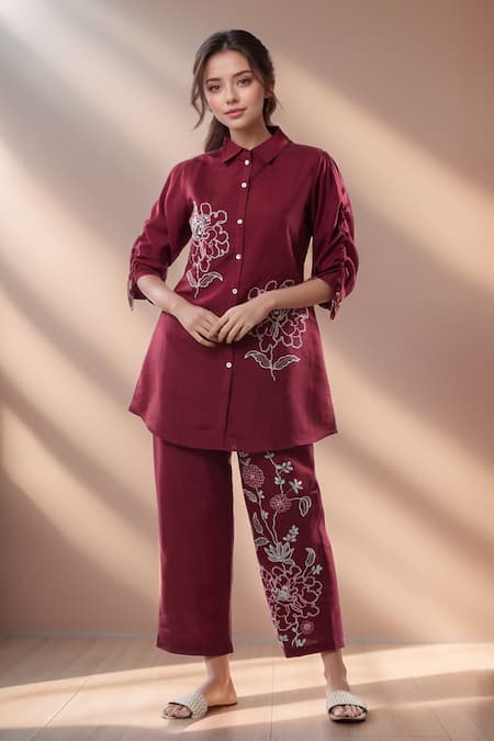 PAC FASHION CLOTHING Floral Embroidered Tunic & Pant Set 