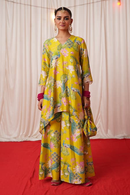 Buy_Chrkha_Green Silk, Pearls, Printed Embroidered Kurta Sharara Set _Online_at_Aza_Fashions