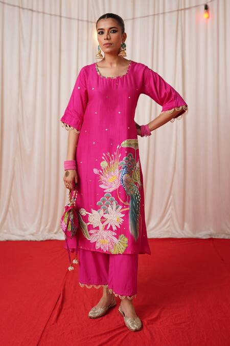Buy_Chrkha_Pink Chanderi Silk, Cotton Pearls, Sequins Printed Embroidered Kurta Pant Set _Online_at_Aza_Fashions