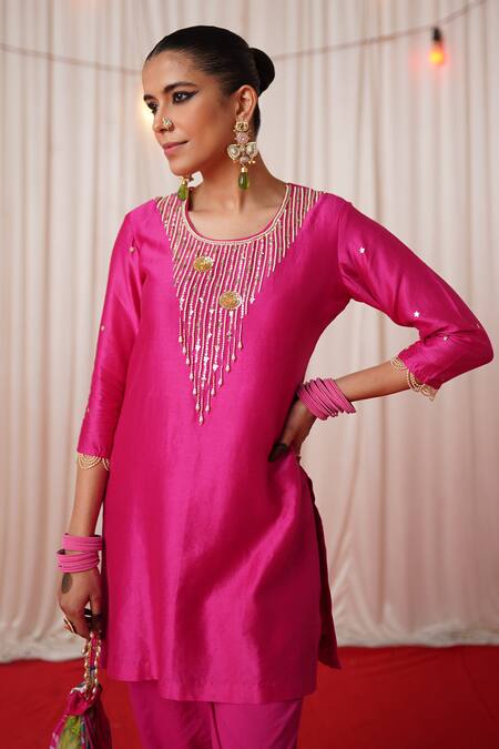 Chrkha_Pink Chanderi Silk, Cotton Pearls, Sequins Round Neck Work Kurta And Pant Set _at_Aza_Fashions