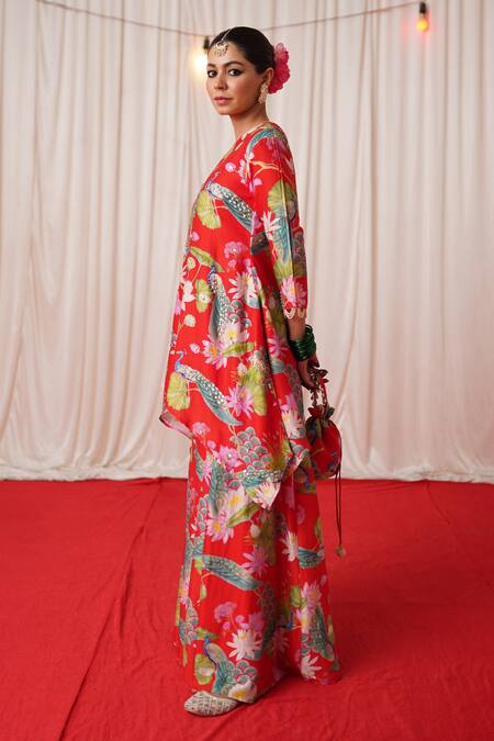 Buy_Chrkha_Red Chanderi Silk, Linen Embroidery, Sequins Floral Print Kurta Sharara Set 