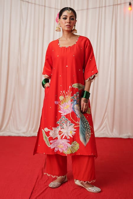 Buy_Chrkha_Red Chanderi Silk, Cotton Pearls, Floral Print Oversized Kurta Pant Set _Online_at_Aza_Fashions