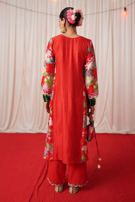 Chrkha Floral Print Panelled Kurta Pant Set 