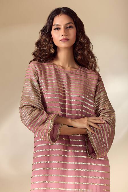 Buy Ranian Pink Silk Embroidery Round Neck Badla Striped Vine Side Slit Kaftan Online at Aza Fashions Buy_Ranian_Pink Silk Embroidery Round Neck Badla Striped Vine Side Slit Kaftan _Online_at_Aza_Fashions