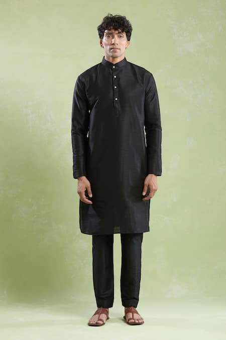 Arihant Rai Sinha_Black Silk Embroidery Floral Butti Bundi Kurta Set _at_Aza_Fashions