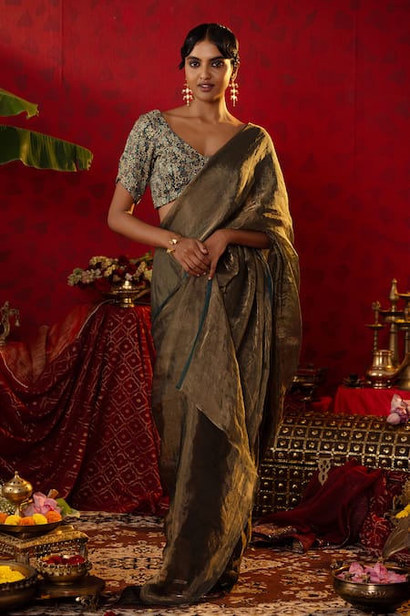 Pooja Bagaria Metallic Pre-Stitched Saree With Printed Blouse 