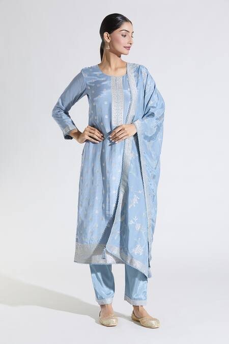 Shop Samyukta Singhania Blue Muslin, Satin Embroidery Round Straight Floret Butti Pattern Kurta Pant Set Shop_Samyukta Singhania_Blue Muslin, Satin Embroidery Round Straight Floret Butti Pattern Kurta Pant Set