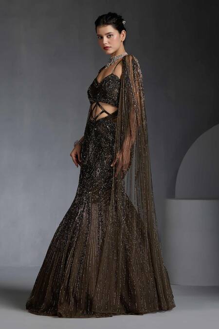 Buy_Chaashni By Maansi And Ketan_Green Net Cut Work Sweetheart Neck Bead Embroidered Fishcut Gown With Cape _Online_at_Aza_Fashions