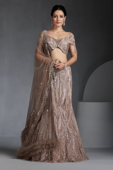 Chaashni by Maansi and Ketan Metallic Sequin Wave Embellished Mermaid Lehenga Set 