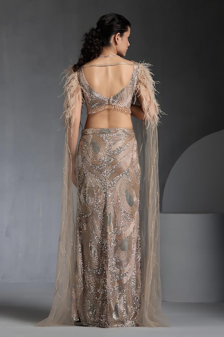 Chaashni By Maansi And Ketan Sequin Embellished Geometric Lehenga With Cape Sleeve Blouse 