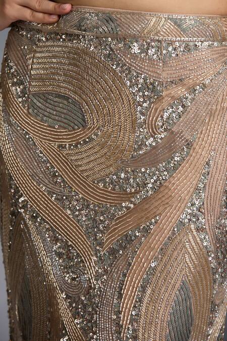 Chaashni By Maansi And Ketan_Gold Net Sequins, Embellished Geometric Lehenga With Cape Sleeve Blouse _at_Aza_Fashions