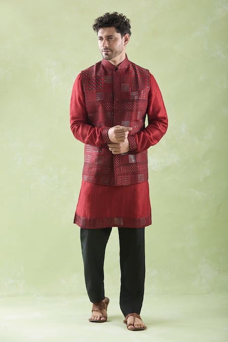 Arihant Rai Sinha Embroidered Bundi Kurta Set 