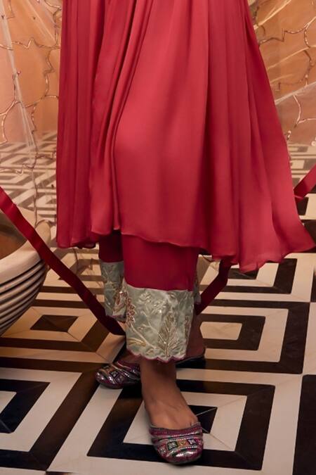 Sshilpa Samriya Pink Net, Crepe Sequins, Zari, Embroidery Boat Neck Mughal Yoke Anarkali Set Online at Aza Fashions Sshilpa Samriya_Pink Net, Crepe Sequins, Zari, Embroidery Boat Neck Mughal Yoke Anarkali Set_Online_at_Aza_Fashions