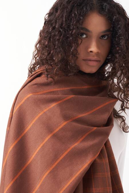 Buy Three Brown Melange Chequered Gusset Panelled Skirt With Scarf Online at Aza Fashions Buy_Three_Brown Melange Chequered Gusset Panelled Skirt With Scarf _Online_at_Aza_Fashions