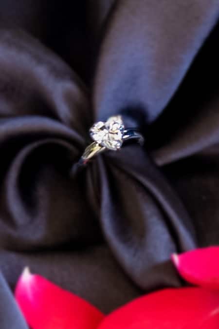 Buy Nepra By Neha Goel White Zari Zirconia Studded Ring Online at Aza Fashions Buy_Nepra By Neha Goel_White Zari Zirconia Studded Ring_Online_at_Aza_Fashions